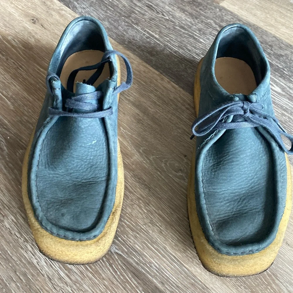 Men’s size 9 Clark’s original wallabee chukka in Teal - Picture 1 of 17